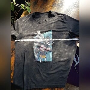 Spy Family , Anime Men M T Shirt, Graphic Print, Used Good